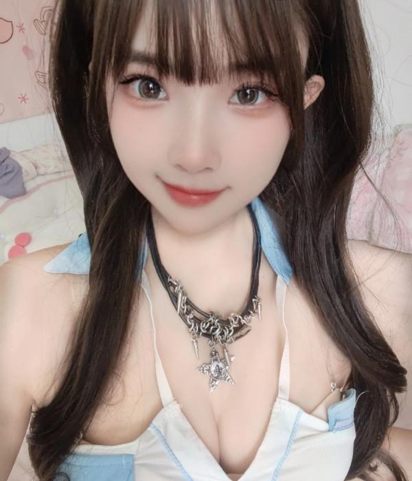 广州白虎嫩妹小葡萄