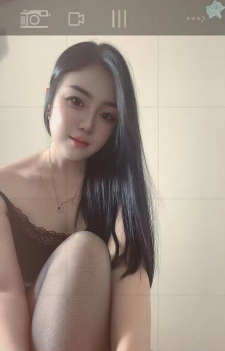 轻熟少妇小雪碧