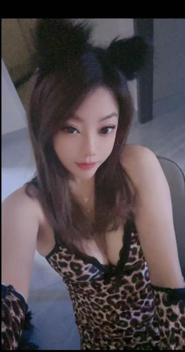 口活体验一绝小少妇