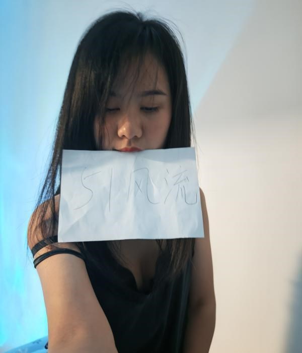 水床激情安琪儿