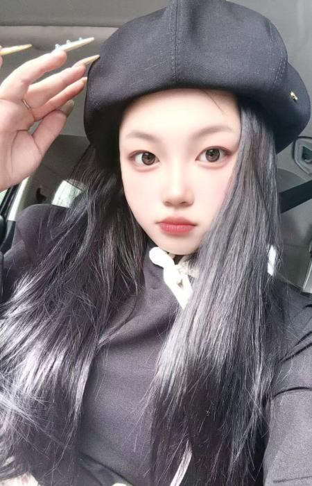 铁西娃娃脸小骚女