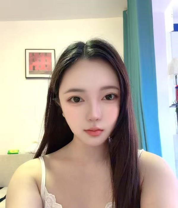 静安菲菲小可爱