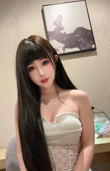 新区妮妮玉体游记