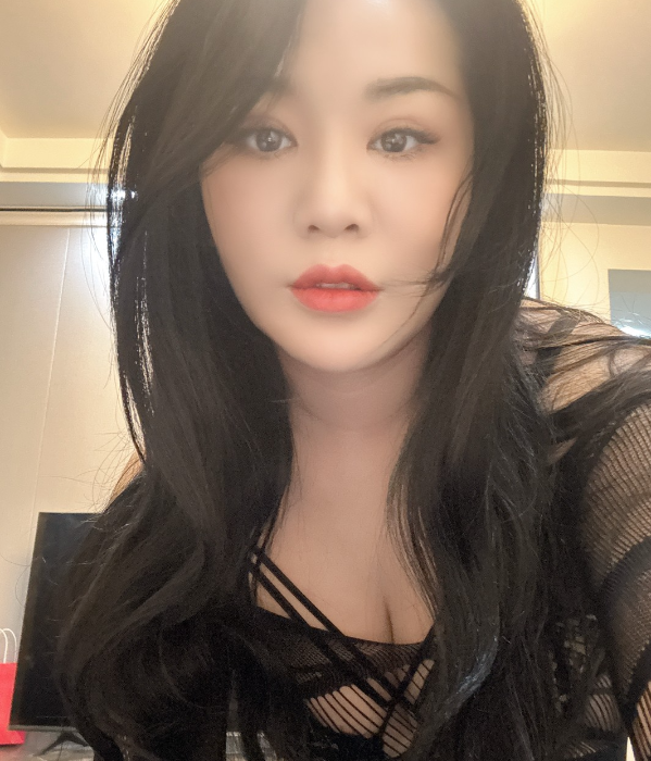 滨江服务系美臀少妇