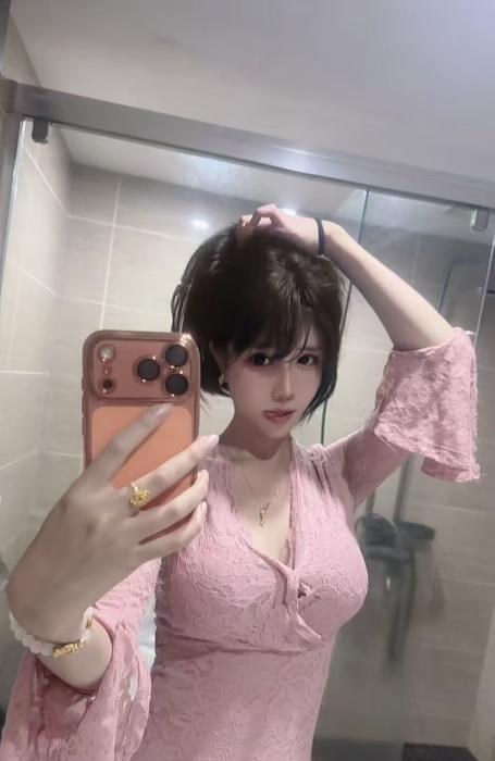 颜值大奶kiki