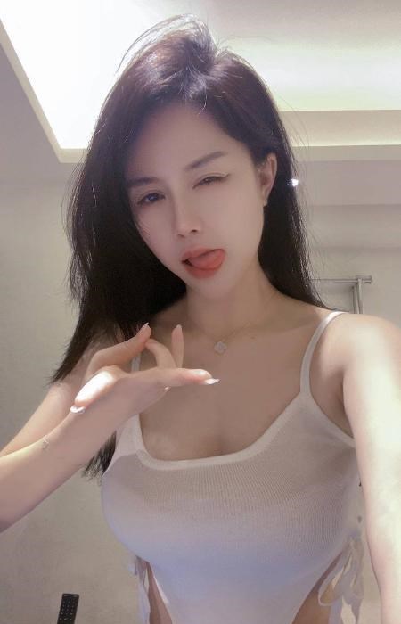 民治大胸骚妹可可