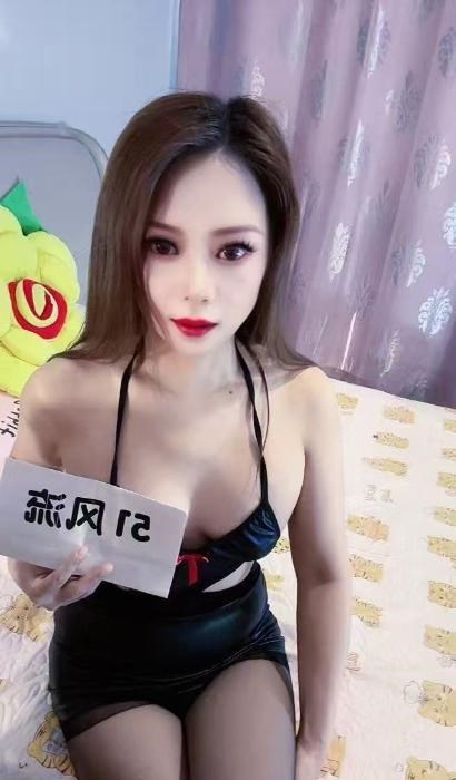 上城月月