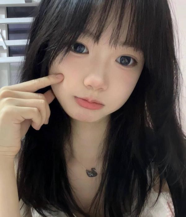 00后小萝莉