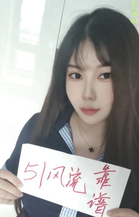 惠山微胖月月