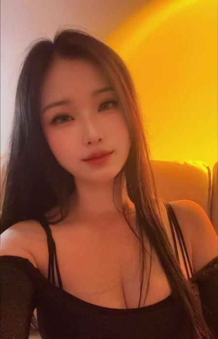 坂田高颜值晚萤