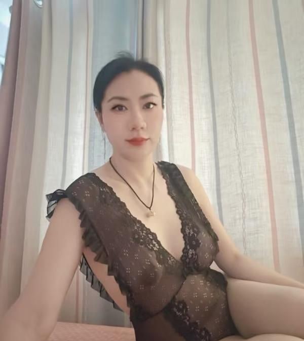 丰台风骚少妇橙子 图片 4