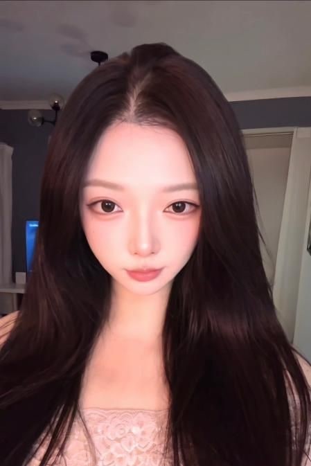 高挑长腿Helen
