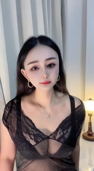 上城大胸妹子小七 图片 3