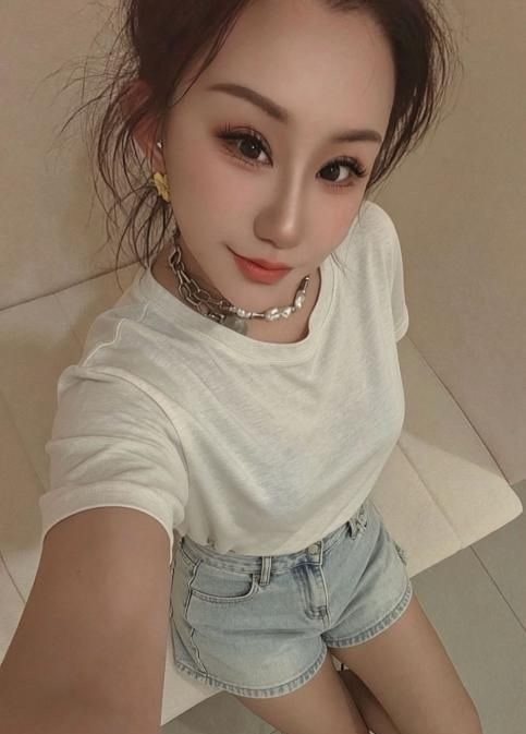 大屁股熟女骚波姐 图片 3