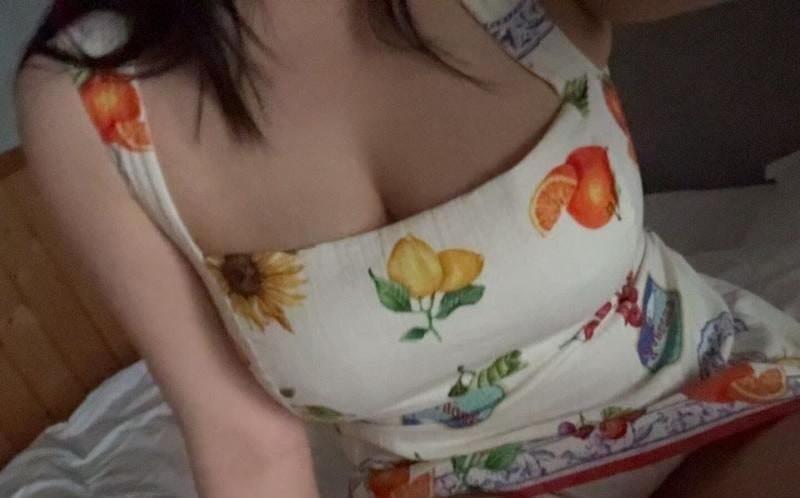 渝北E奶嫩妹 图片 2