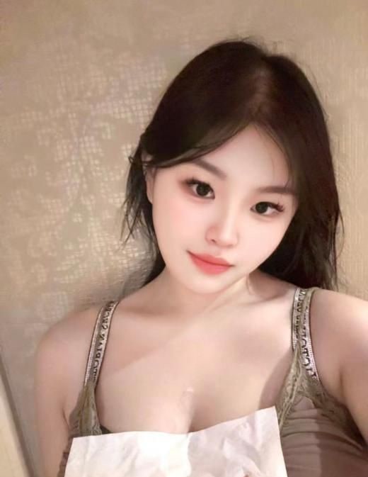 渝北E奶嫩妹 图片 4
