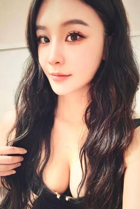 巨乳颜值倩倩
