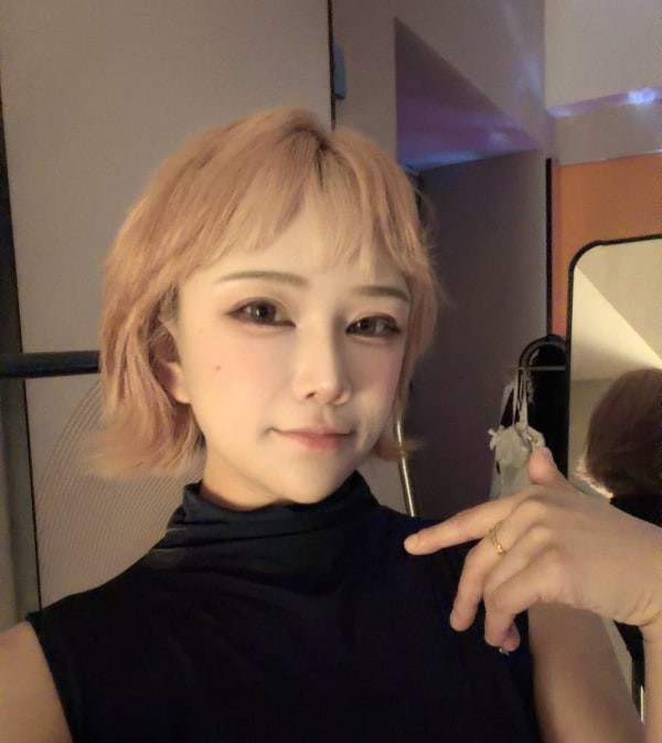雁塔小女友思语