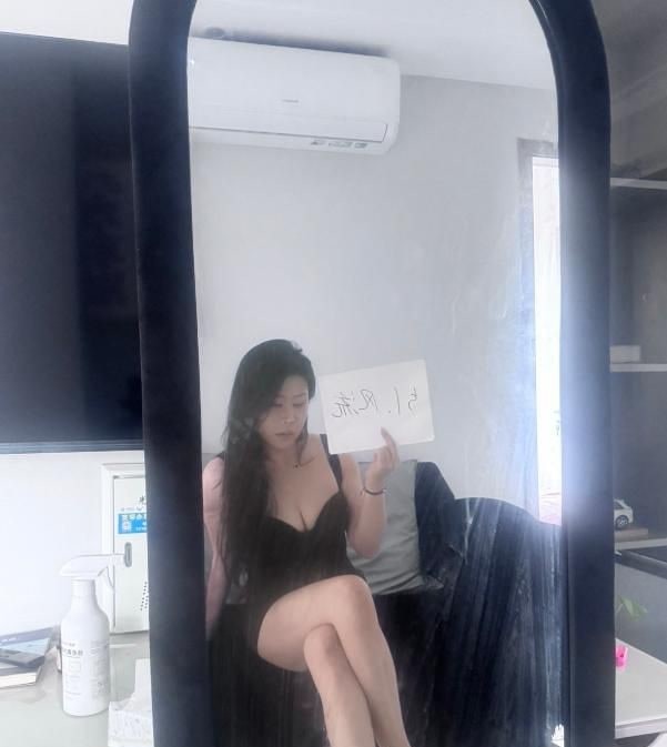 上城健身性瘾女