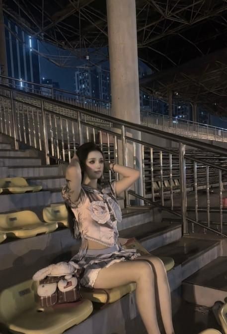 长腿嫩模兼职 图片 3