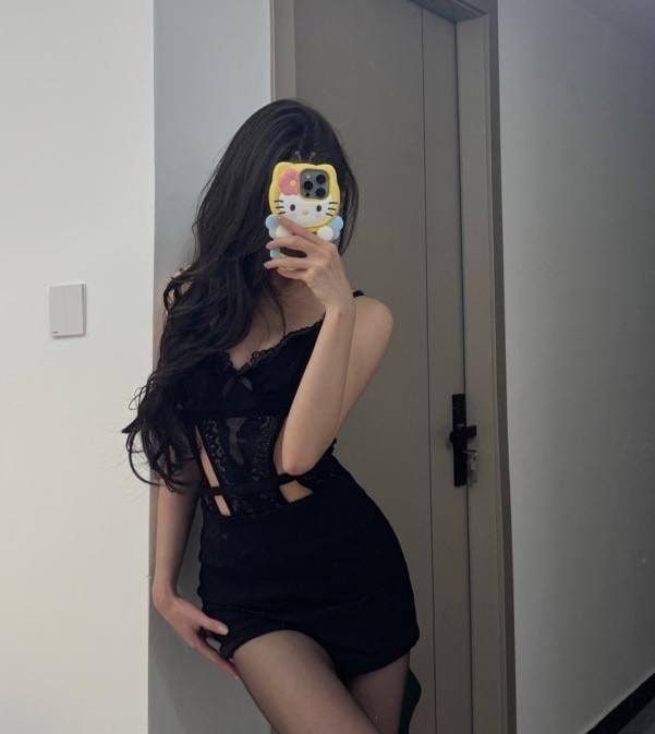 情趣制服风情素人 图片 4