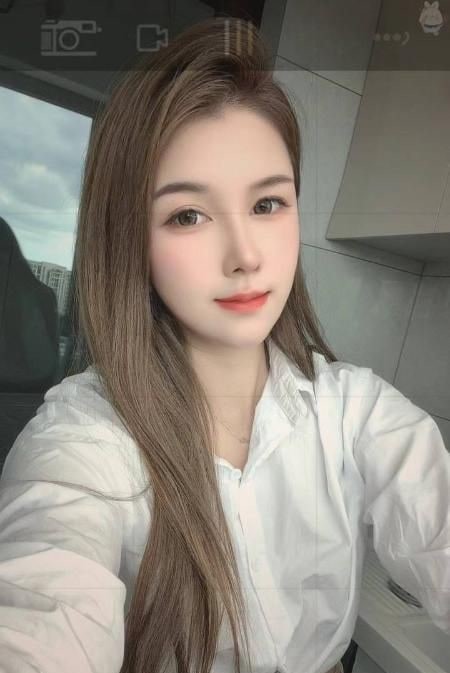 风骚服务系翘臀老师 图片 2